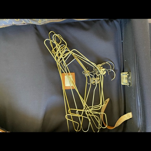 Vintage 1970’s Louis Vuitton Luggage - Picture 8 of 11